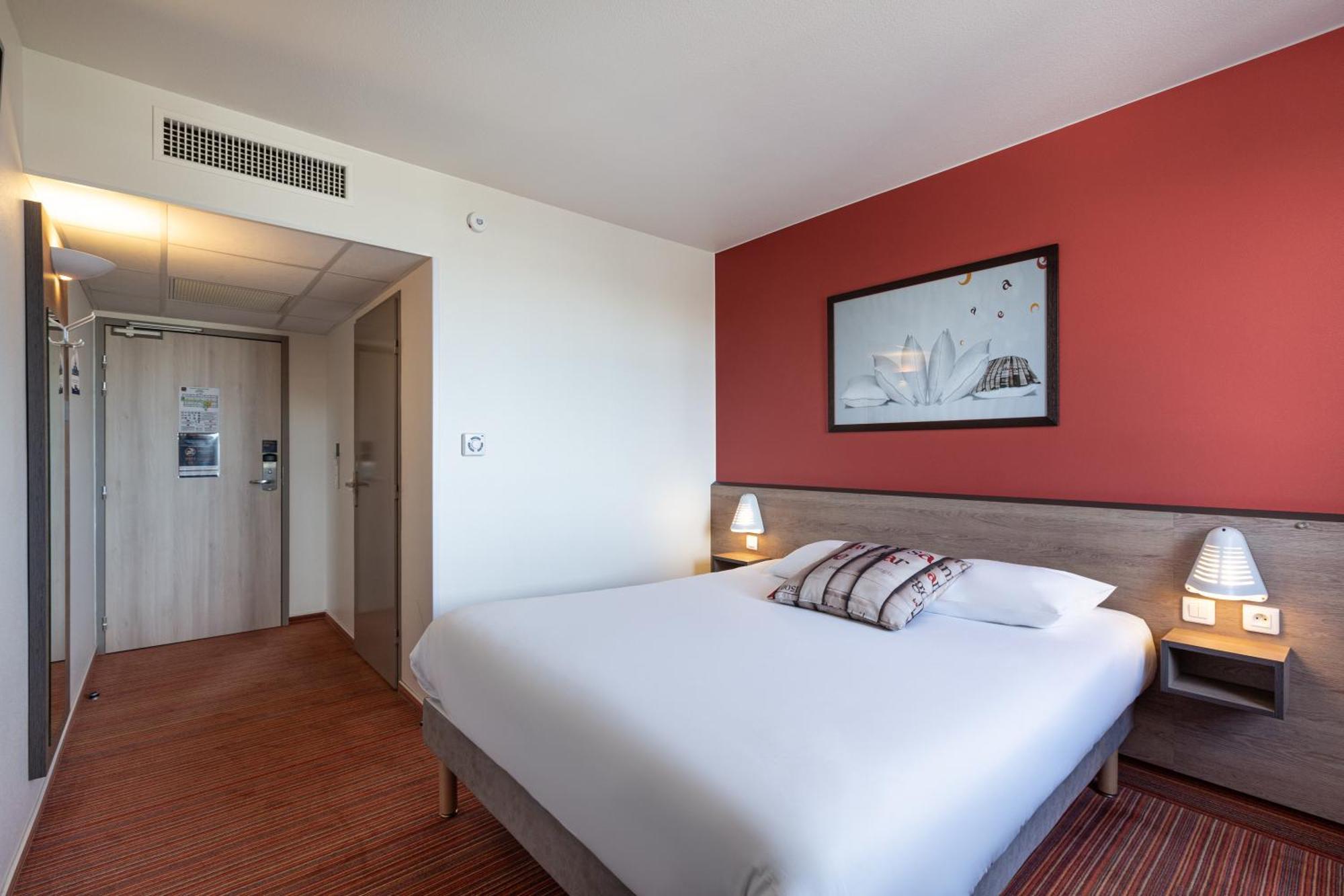 Ace Hotel Creutzwald Saint Avold Екстер'єр фото